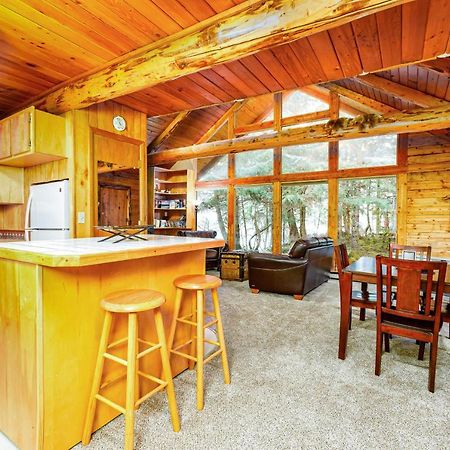 Alpine Meadows Log Cabin Girdwood Exteriör bild