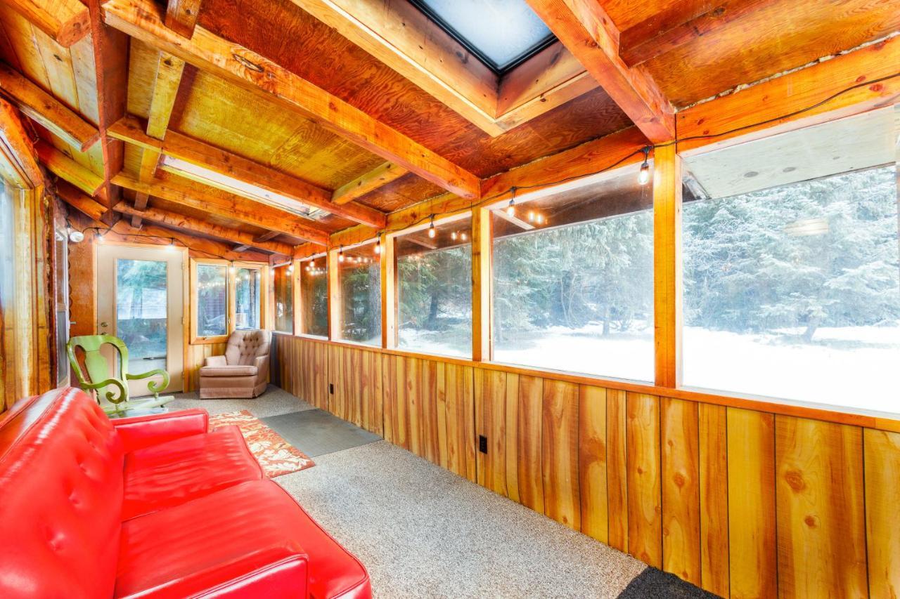 Alpine Meadows Log Cabin Girdwood Exteriör bild